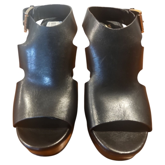New Michael Kors Leather Platform Heels Sandals Sz 6 - Picture 13 of 14